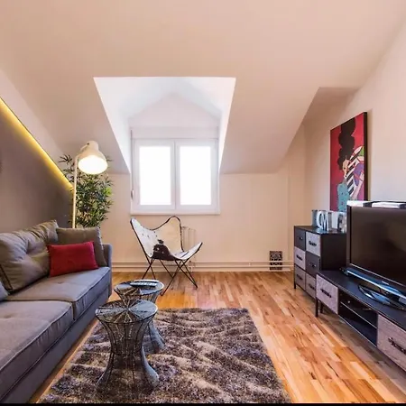 Magic Heart With Parking Apartment